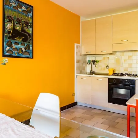 Apartment Panorama - By Host4u Toscolano Maderno